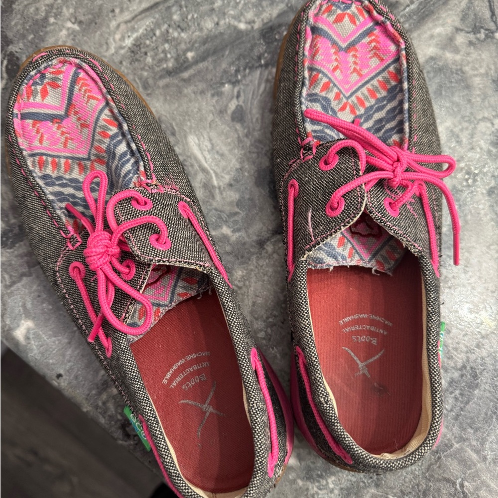 Twisted X Women's Moccasins in Pink and Gray